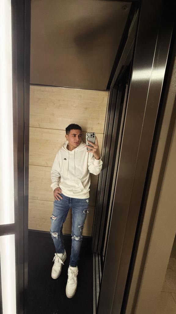 Chico busca chica en Barcelona: 