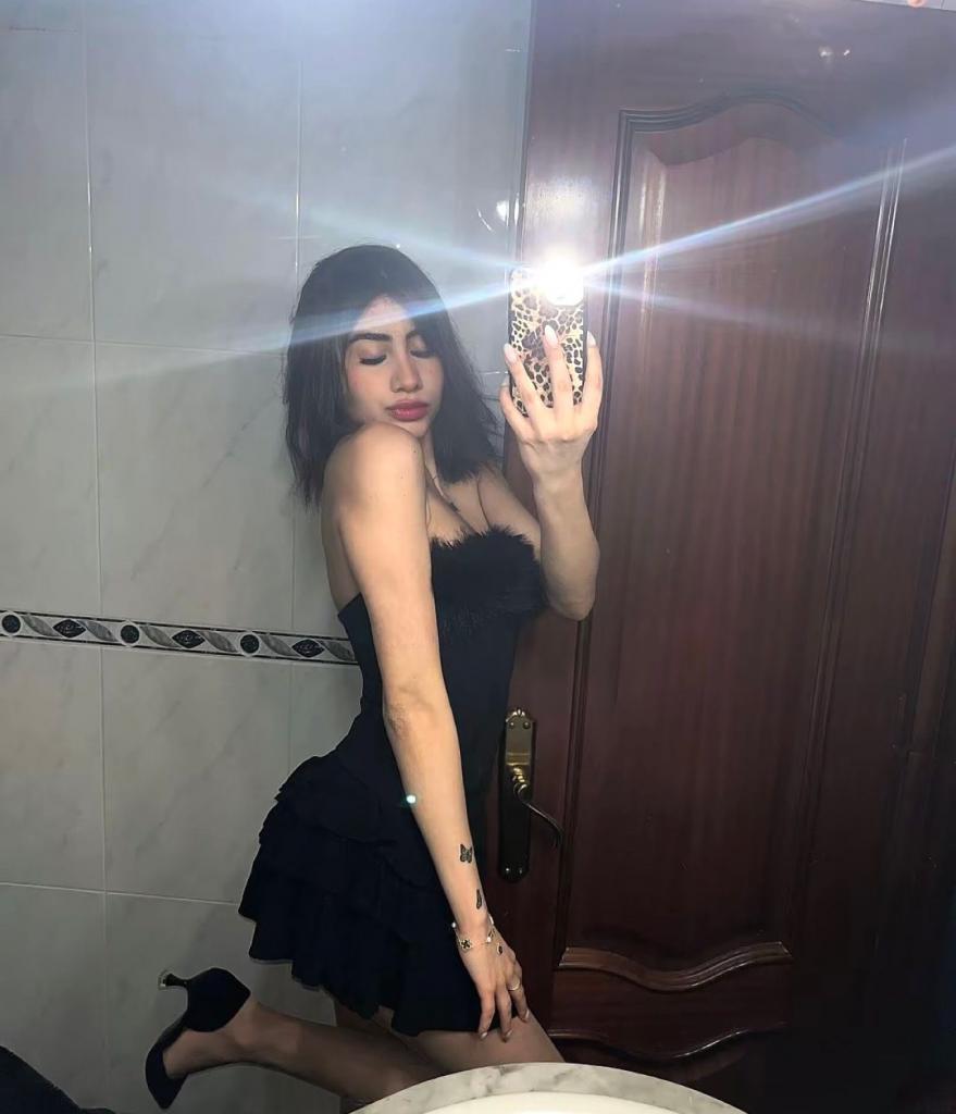 Chica busca chico en Mallorca: 