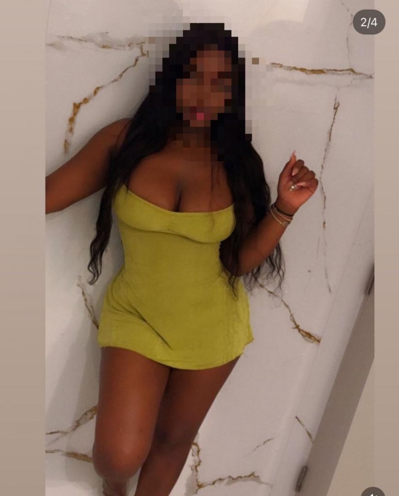 Chica busca chico en Sevilla: 
