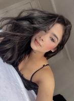 677065598: Chica busca chico en Barcelona