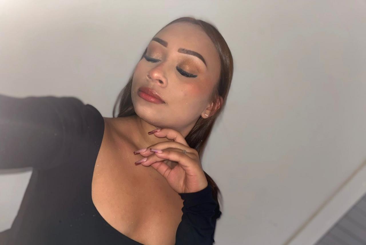 624441631: Chica busca chico en Ibiza