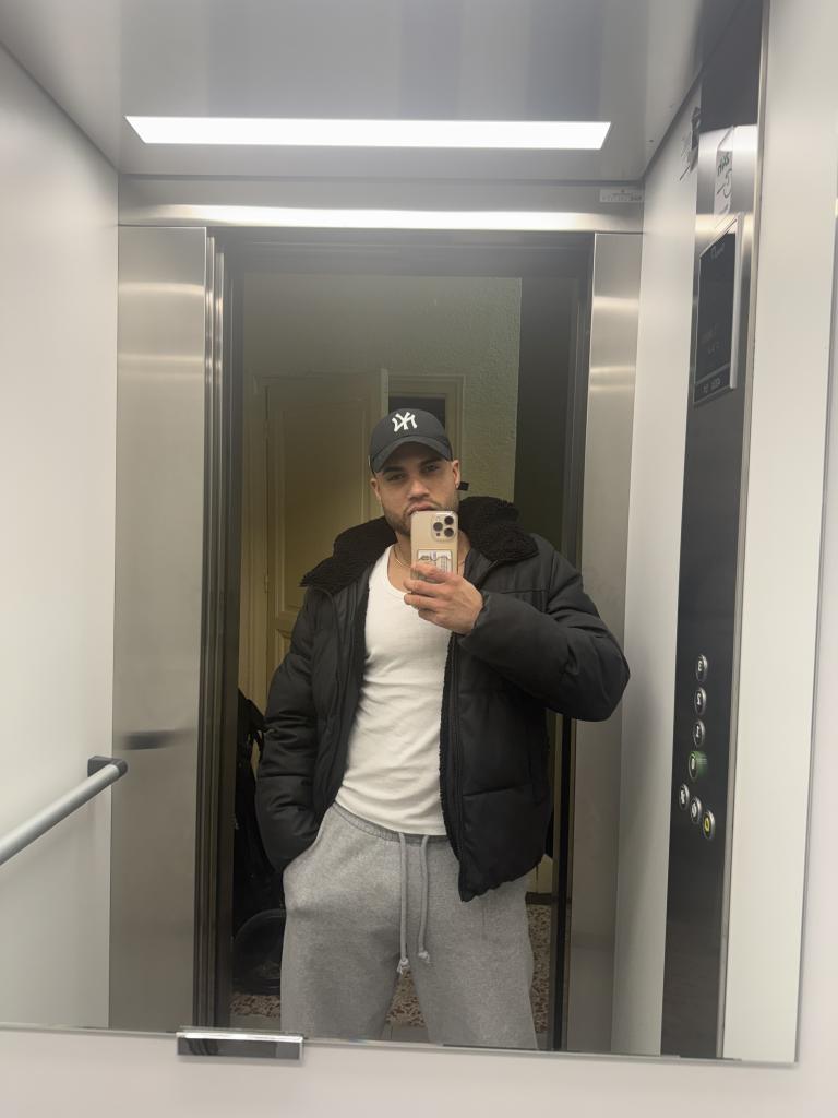 657675283: Chico busca chica en Madrid