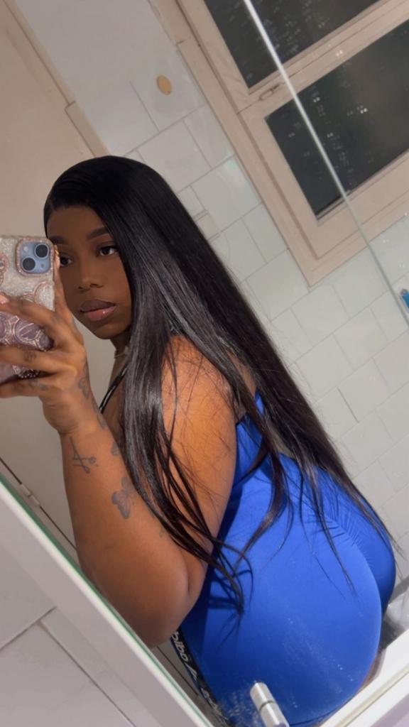 Chica busca chico en Sevilla: 