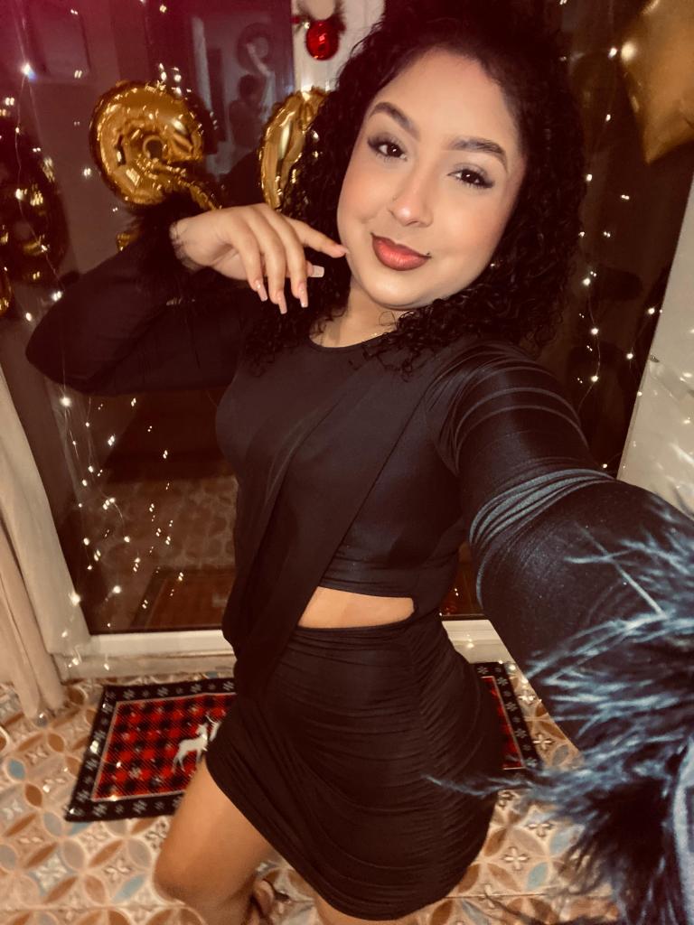 671466741: Chica busca chico en Alicante