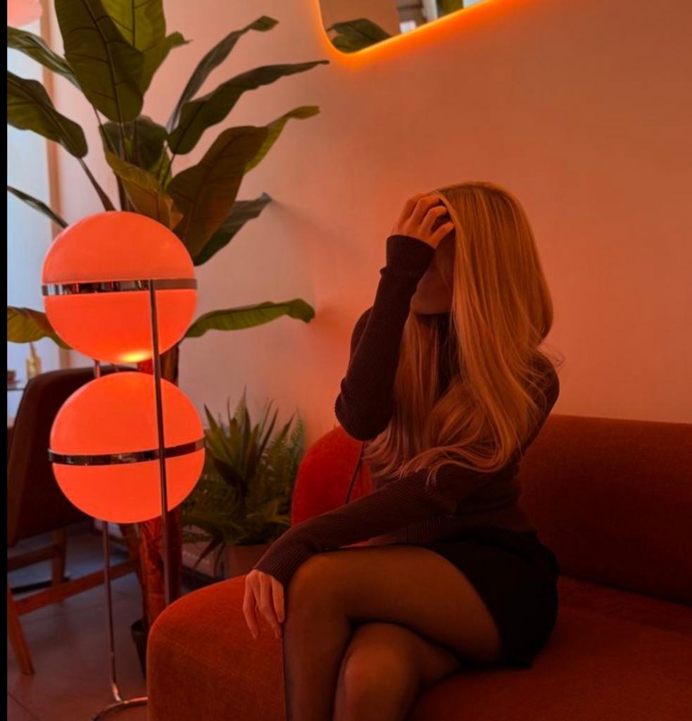 Chica busca chico en Mallorca: 