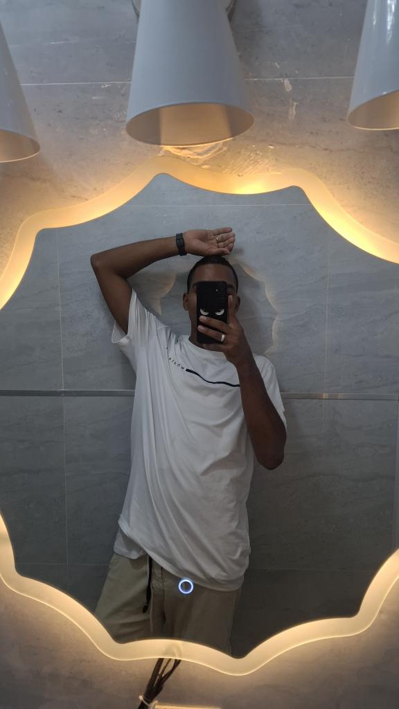 621125455: Chico busca chica en Alicante