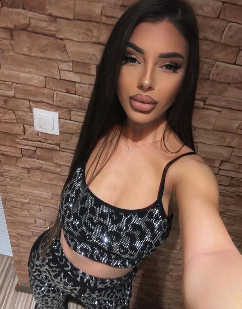 Chica busca chico en Málaga: 