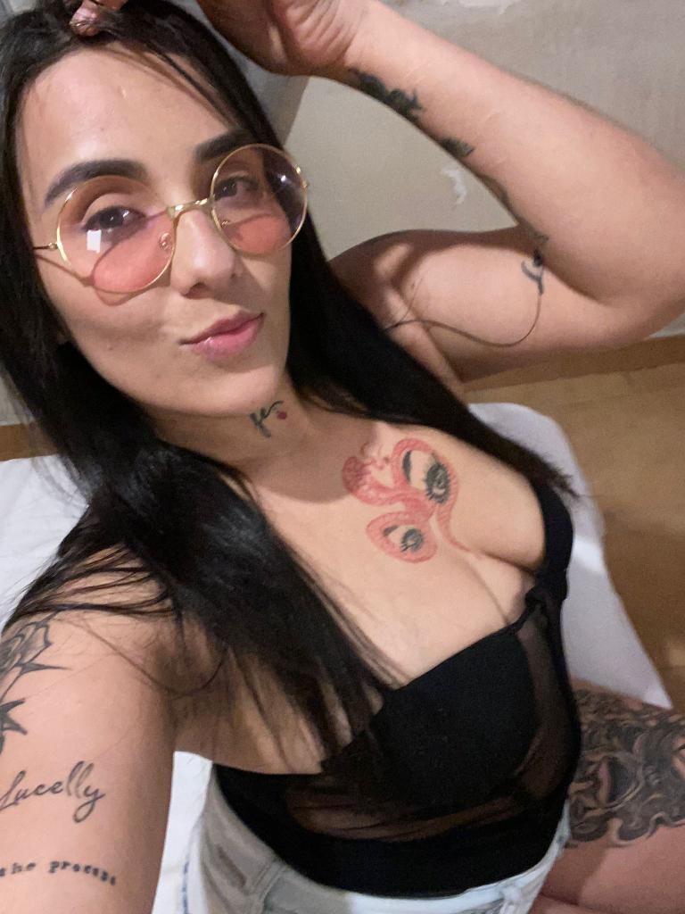 Chica busca chico en Alicante: 