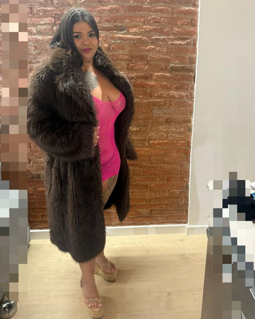 Chica busca chico en Barcelona: 