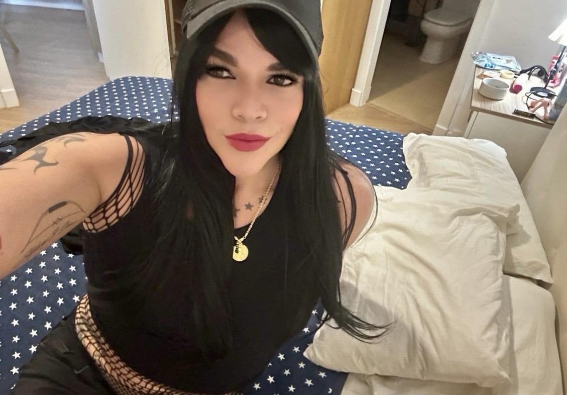 600482433: Transexual en Huelva