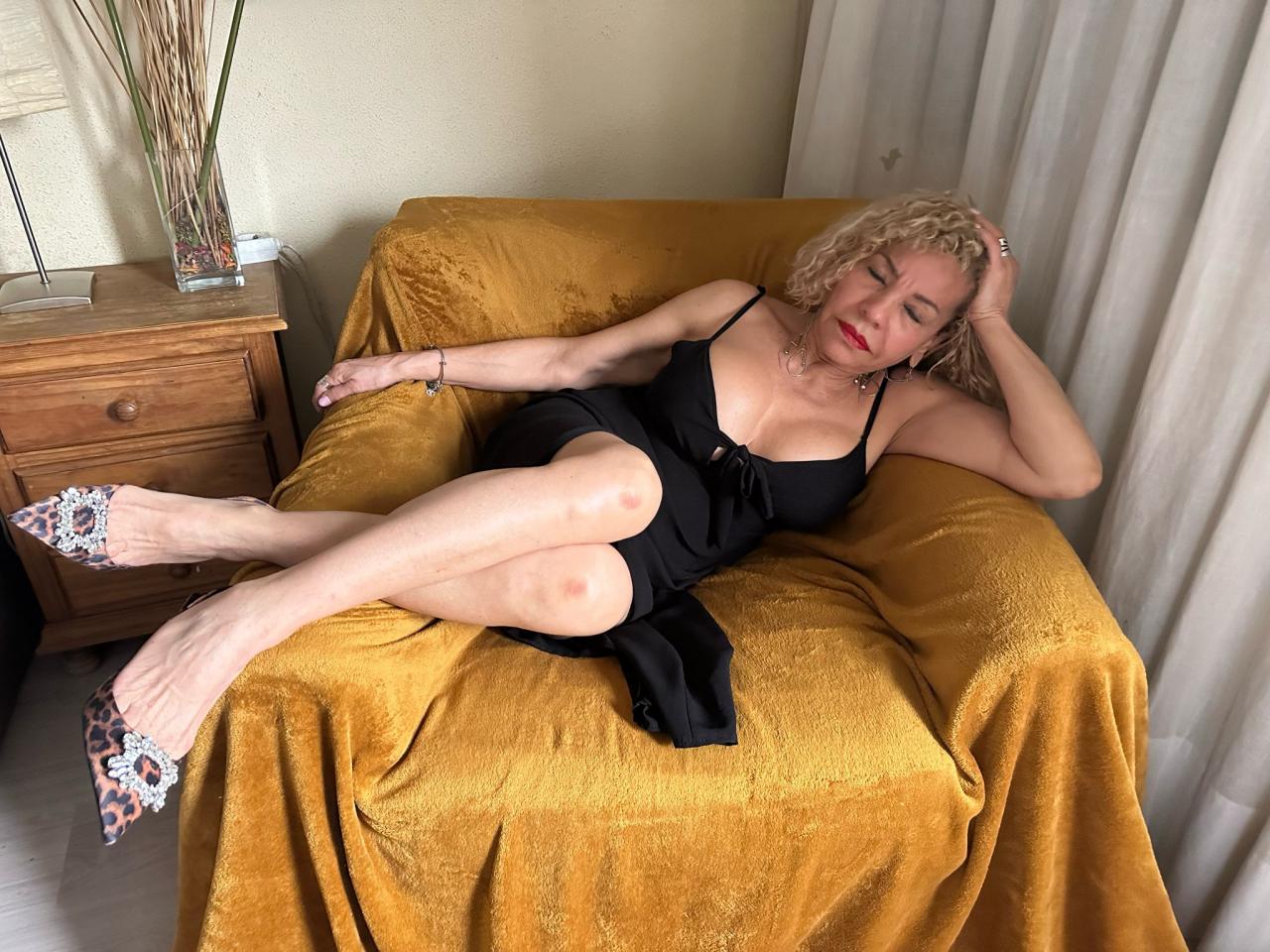 Chica busca chico en Madrid: 