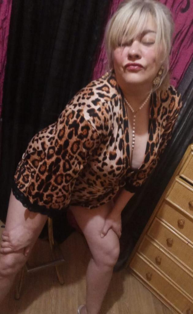 Chica busca chico en Alicante: 