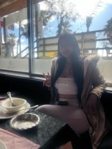 613313865: Chica busca chico en Mallorca