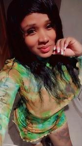 613383365: Chica busca chico en Huelva