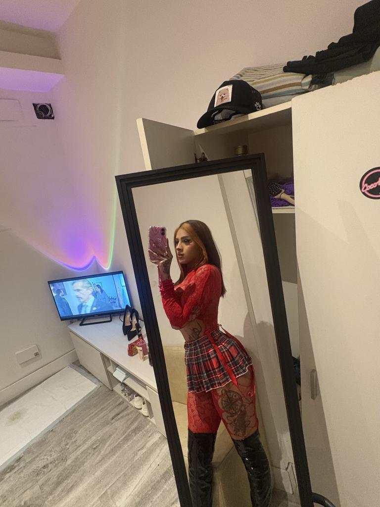 Transexual en Madrid: Transexuales y Travestis