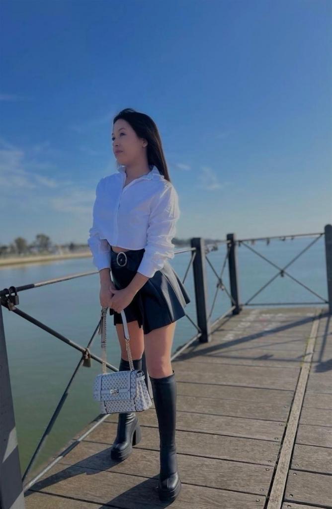 Chica busca chico en Jaén: 