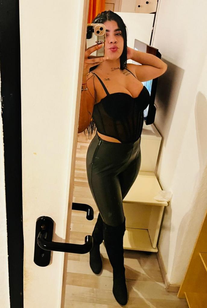 632956588: Chica busca chico en Tarragona