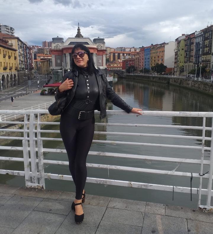 Chica busca chico en Álava: 