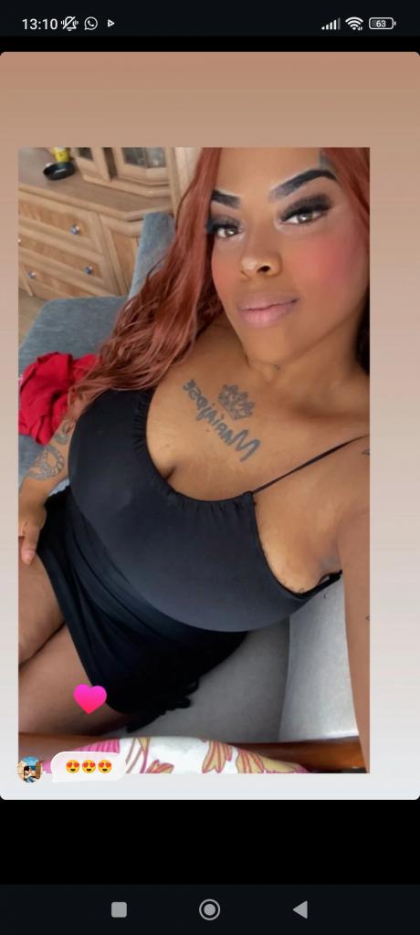 613898305: Chica busca chico en Alicante