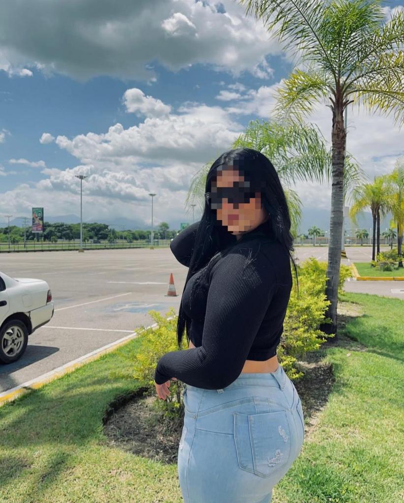 Chica busca chico en Sevilla: 