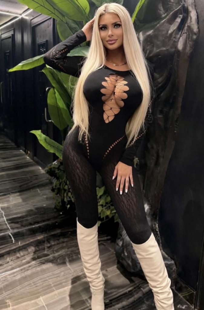 Chica busca chico en Tenerife: 