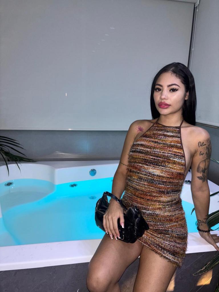 666417237: Chica busca chico en Badajoz