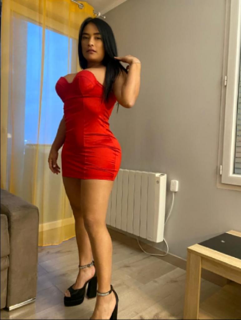 Chica busca chico en Sevilla: 