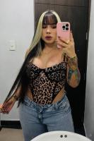 631334029: Chica busca chico en Gerona