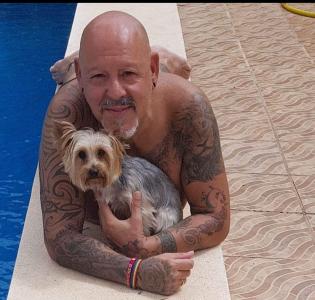 Chico busca chica en Valencia: 