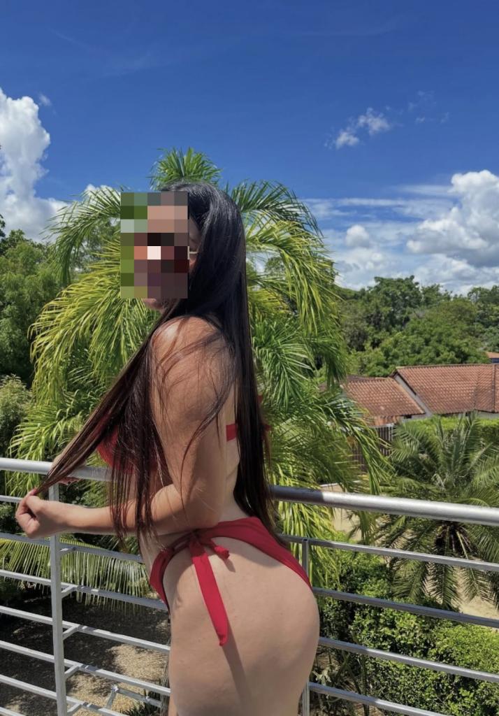 642079352: Chica busca chico en Lugo