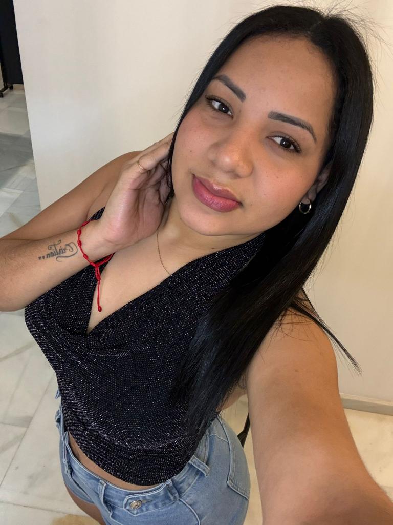 627882125: Chica busca chico en Sevilla