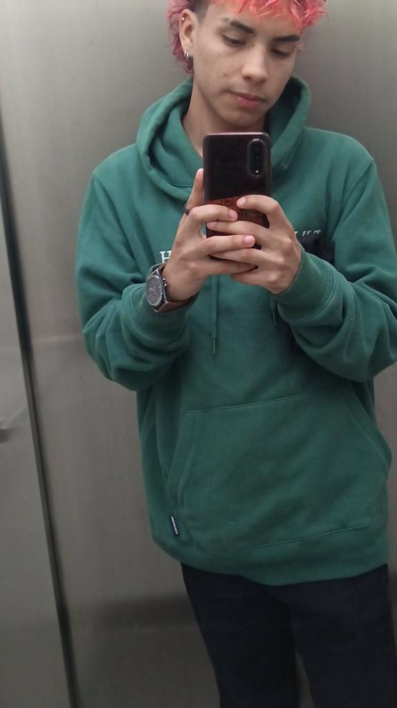 611572299: Chico busca chica en Zaragoza