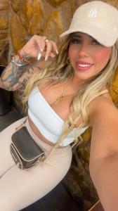 607656454: Chica busca chico en Granada