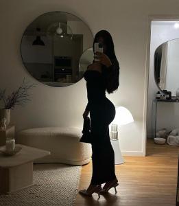 692142769: Chica busca chico en Valencia