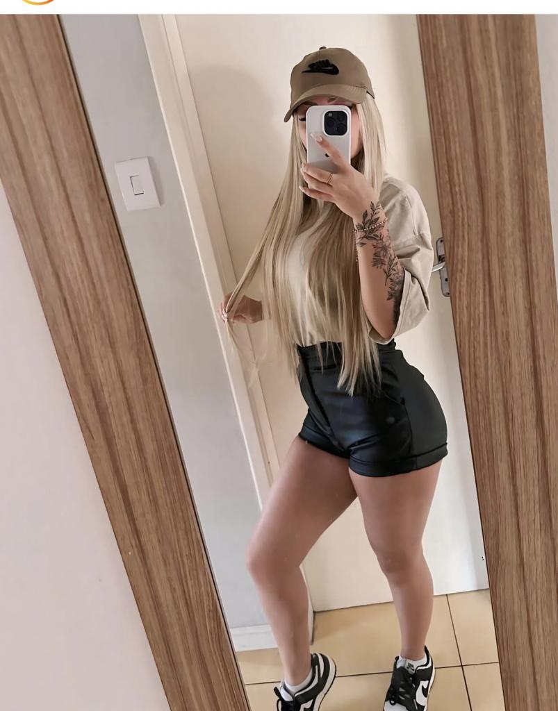 664386705: Chica busca chico en Cádiz