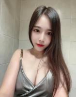 670756779: Chica busca chico en Barcelona