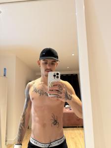 Chico busca chica en Barcelona: 