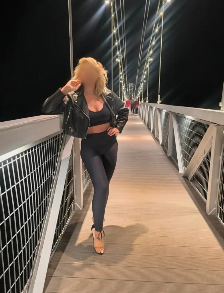 642621103: Chica busca chico en Madrid