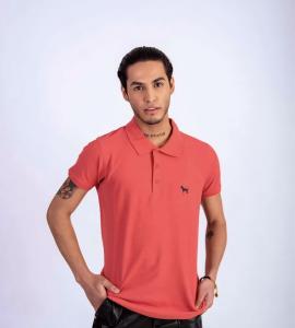 Chico busca chica en Ibiza: 