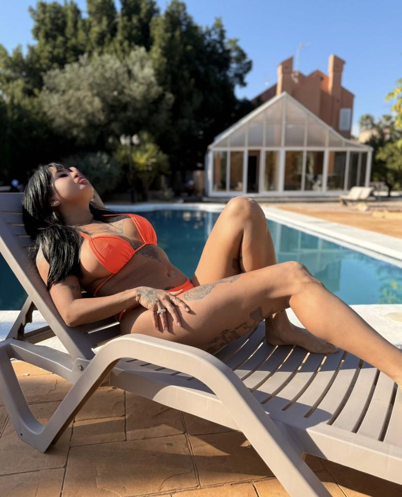 Chica busca chico en Alicante: 