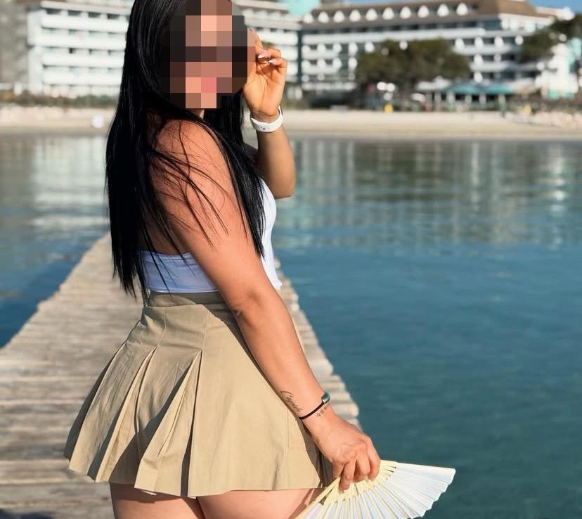 602124037: Chica busca chico en La Coruña
