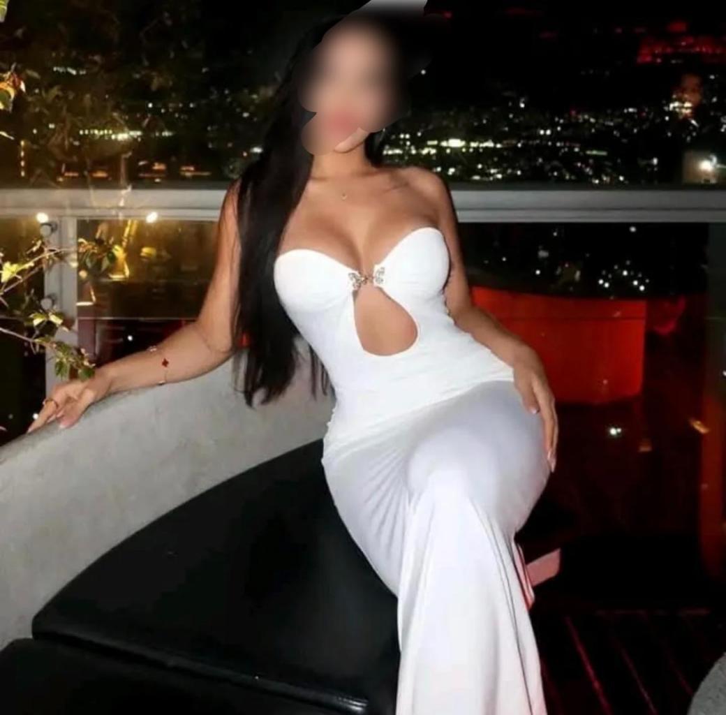 617217619: Chica busca chico en Murcia