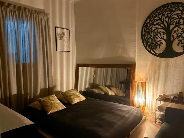 Chica busca chico en Barcelona: 