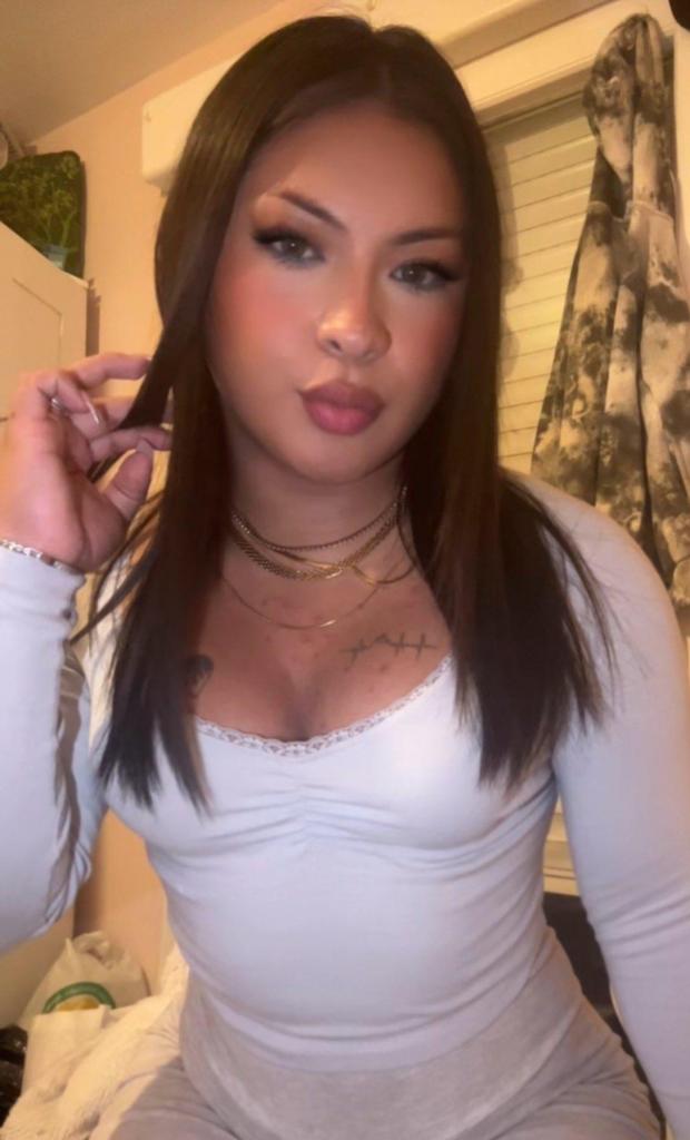 611337842: Travesti en Granada