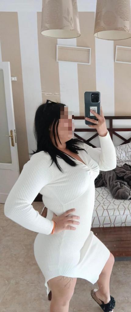 695332947: Chica busca chico en Tenerife