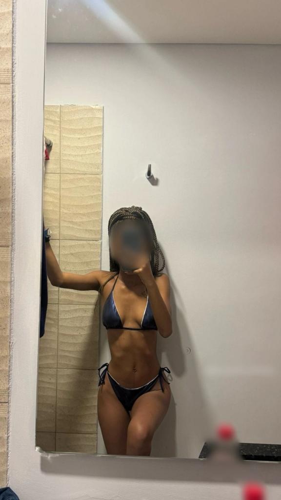 Chica busca chico en Orense: 