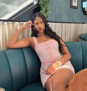 694246408: Chica busca chico en Murcia