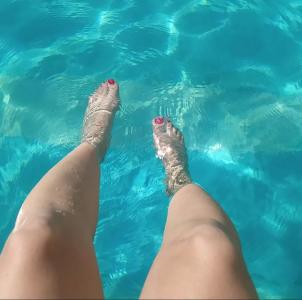 654238069: Chica busca chico en Madrid