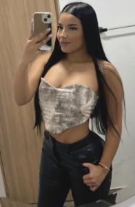 612429456: Chica busca chico en Málaga