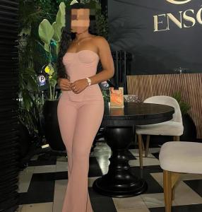 623338856: Chica busca chico en Asturias